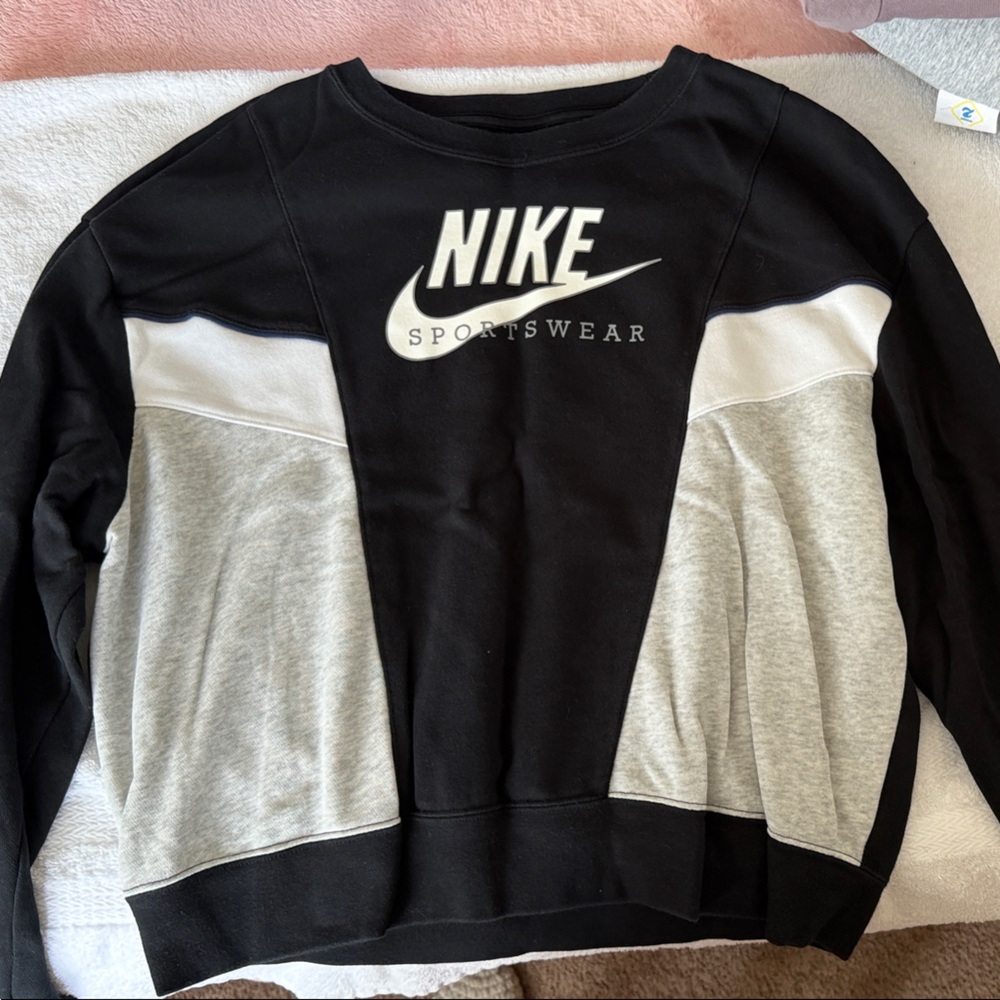 Nike Black and Gray Sportswear Crewneck